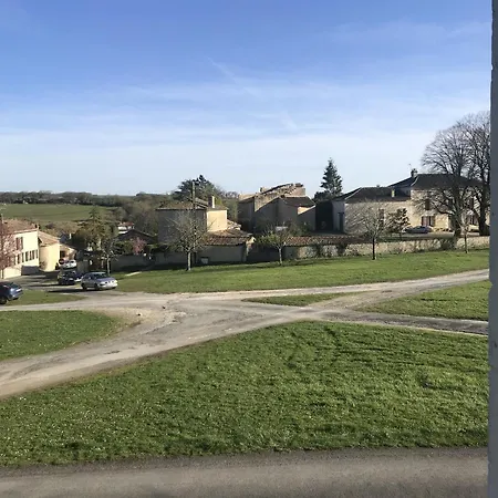 La Maison De Josephine * Montignac-Charente